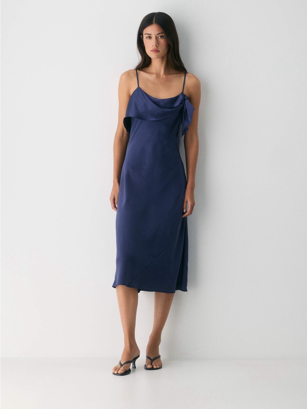 Wilfred Aritzia Canelle Dress Double satin bias-cut slip dress with ruffles navy